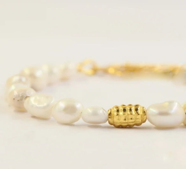 Fresh water pearl aesthetic bracelet with 925 sterling silver