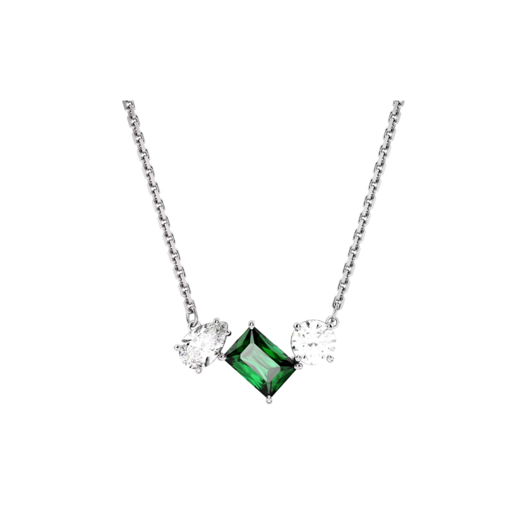 Aesthetic jewel creation emerald cut emerald with round and pear moissanite